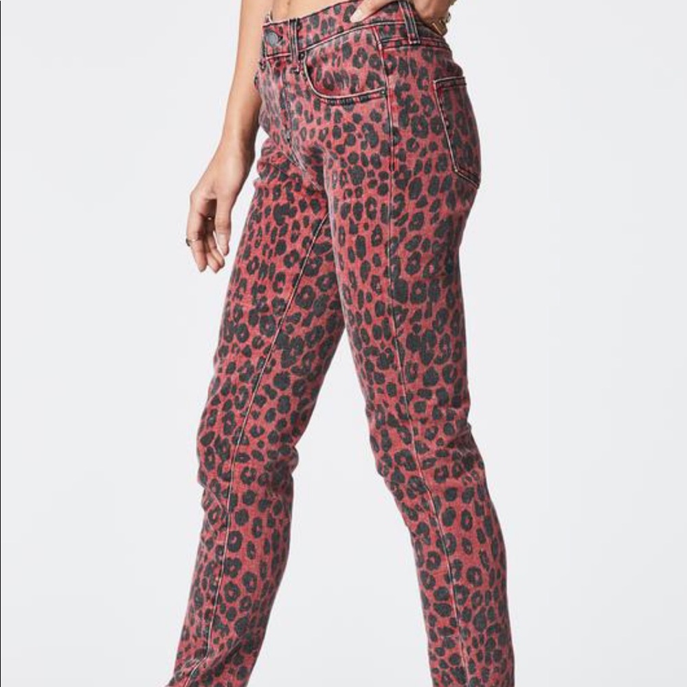 🆕Carmar Cheetah Jeans! 🐆